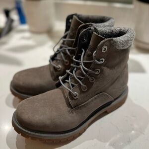 Timberland Gray Women's Lace-Up Boot